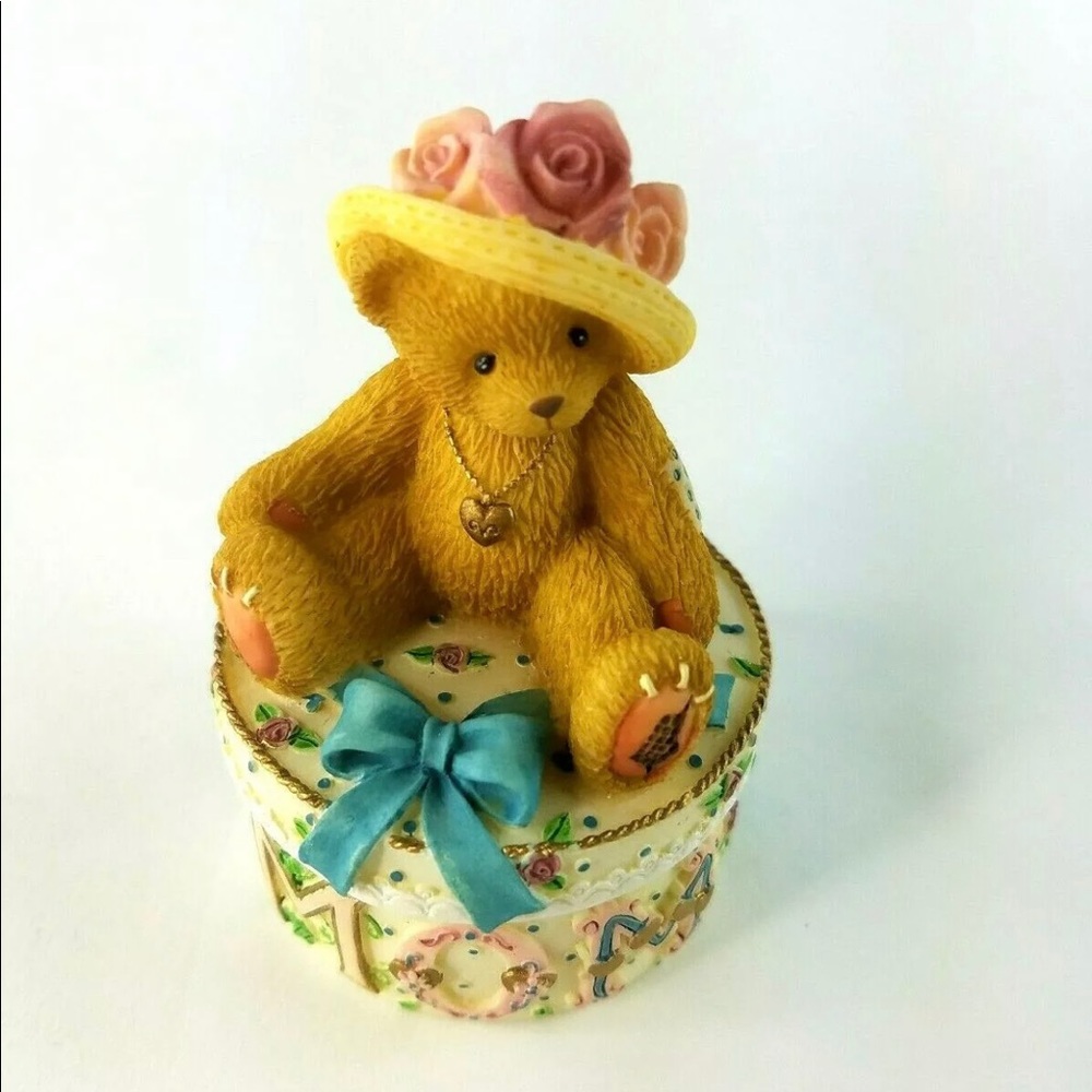 COPY - 2001 Cherished Teddies MOM Covered Box